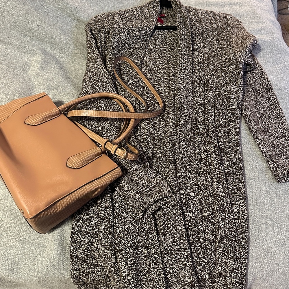 Chic Gray Knit Cardigan with Tan Leather Tote